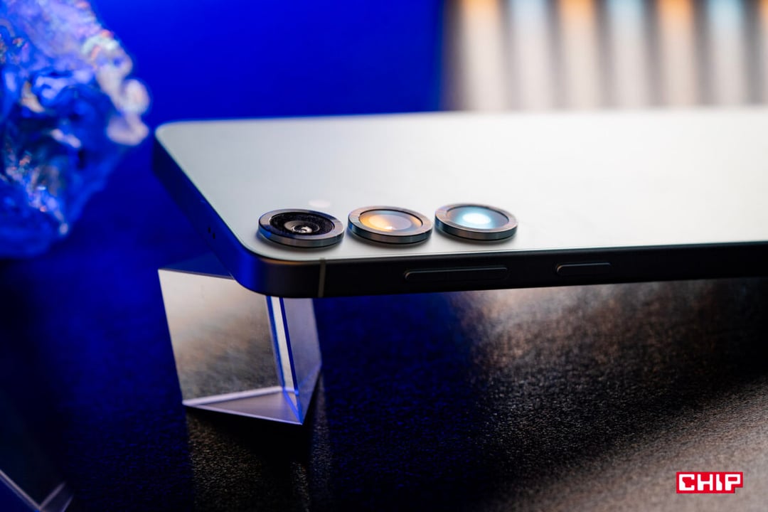 Galaxy S26 vs S25, to najbardziej zachowawcza zmiana generacyjna