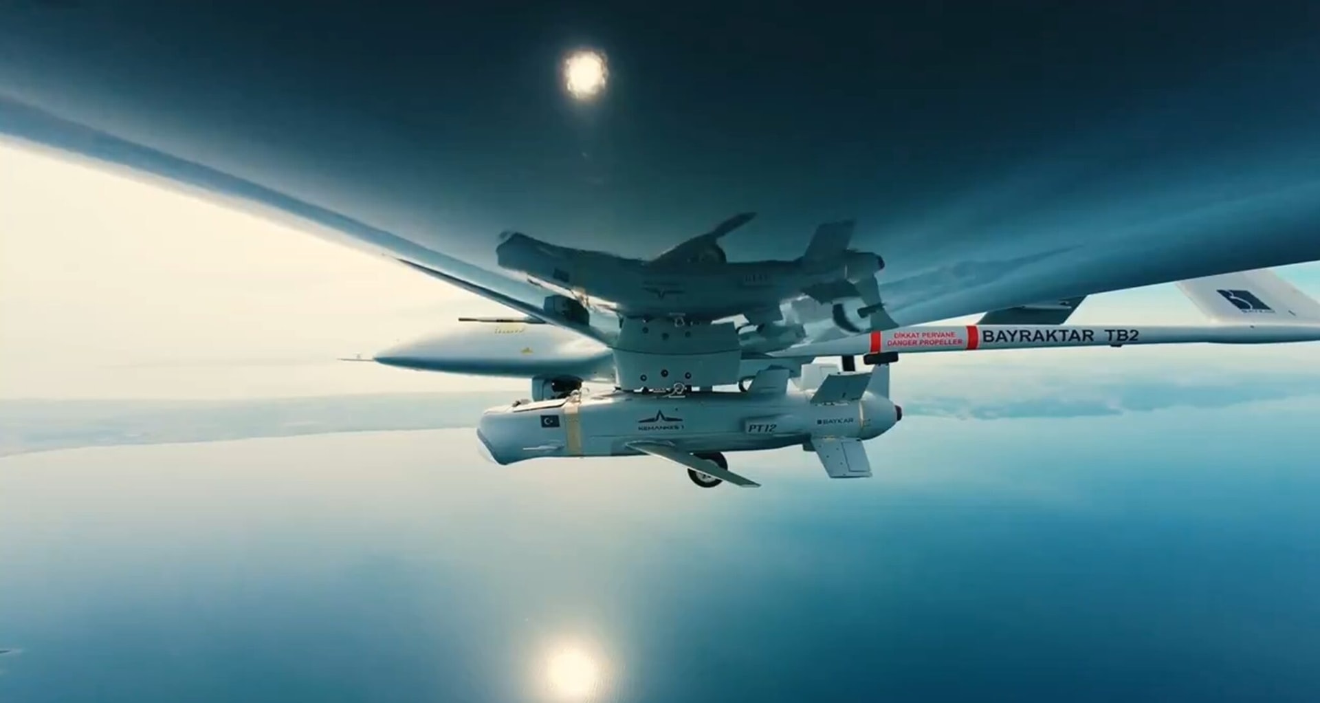 Kemankeş-1 nowa broń, która zapewnia dronom Bayraktar TB2 śmiercionośną precyzję