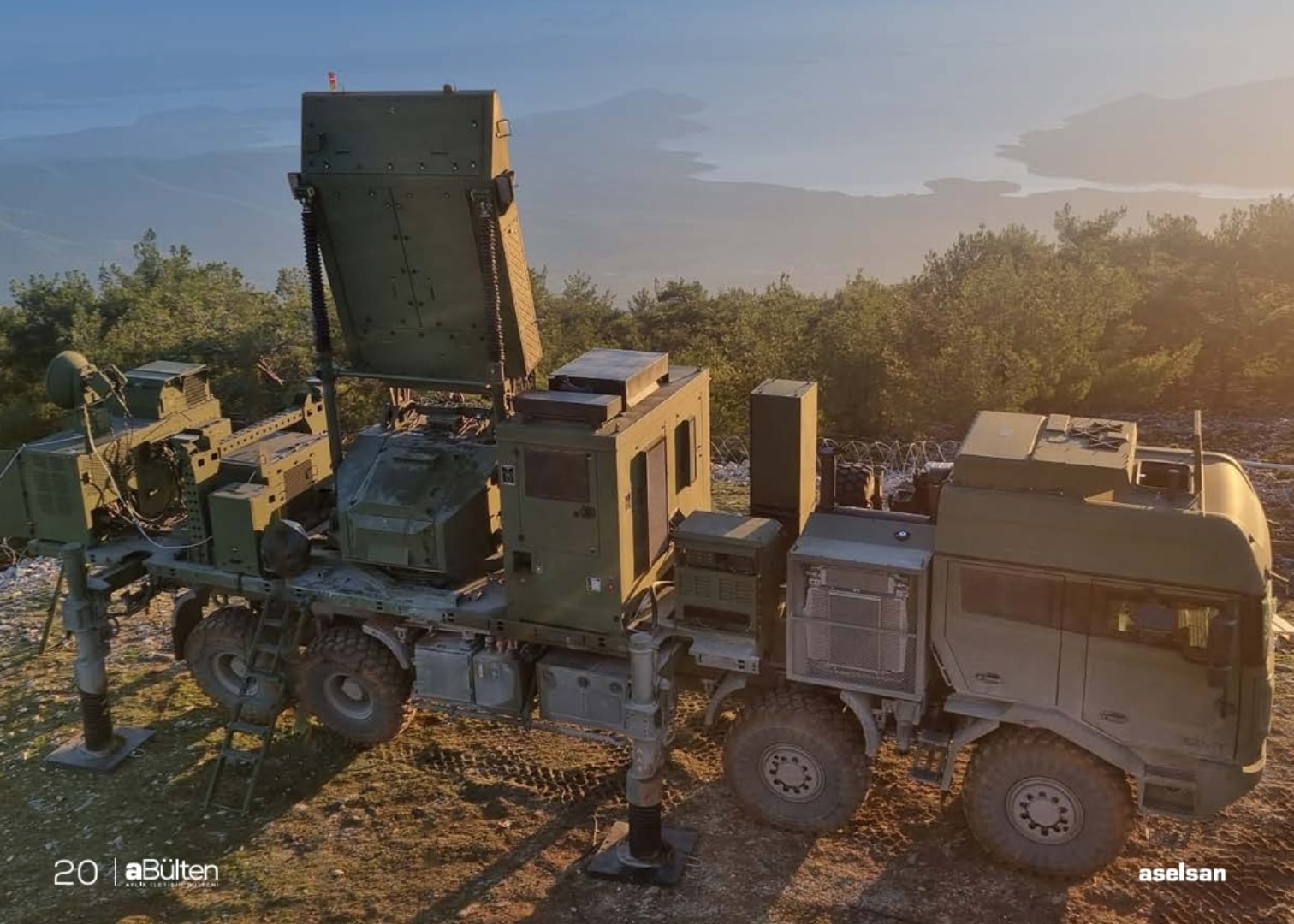 Tylko 15 minut i dwóch żołnierzy. Ten radar wykryje ponad 1000 celów jednocześnie