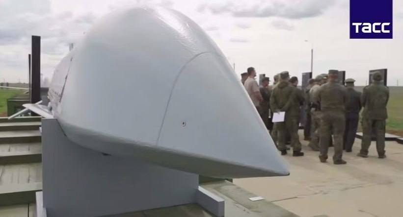 Rosjanie stworzyli broń z części z całego świata. Eksperci ostrzegają