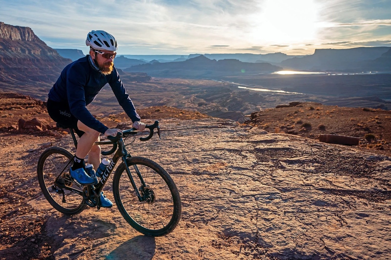 Lżejsze, szybsze, szersze. Reynolds zmienia rowery gravelowe nową serią ATR