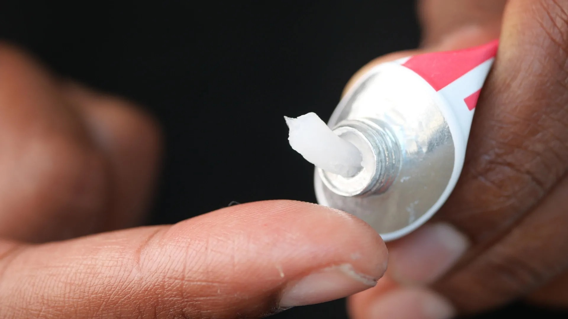 Nowy żel na rany cukrzycowe działa w 12 dni. Chińscy naukowcy odkryli przełomową metodę