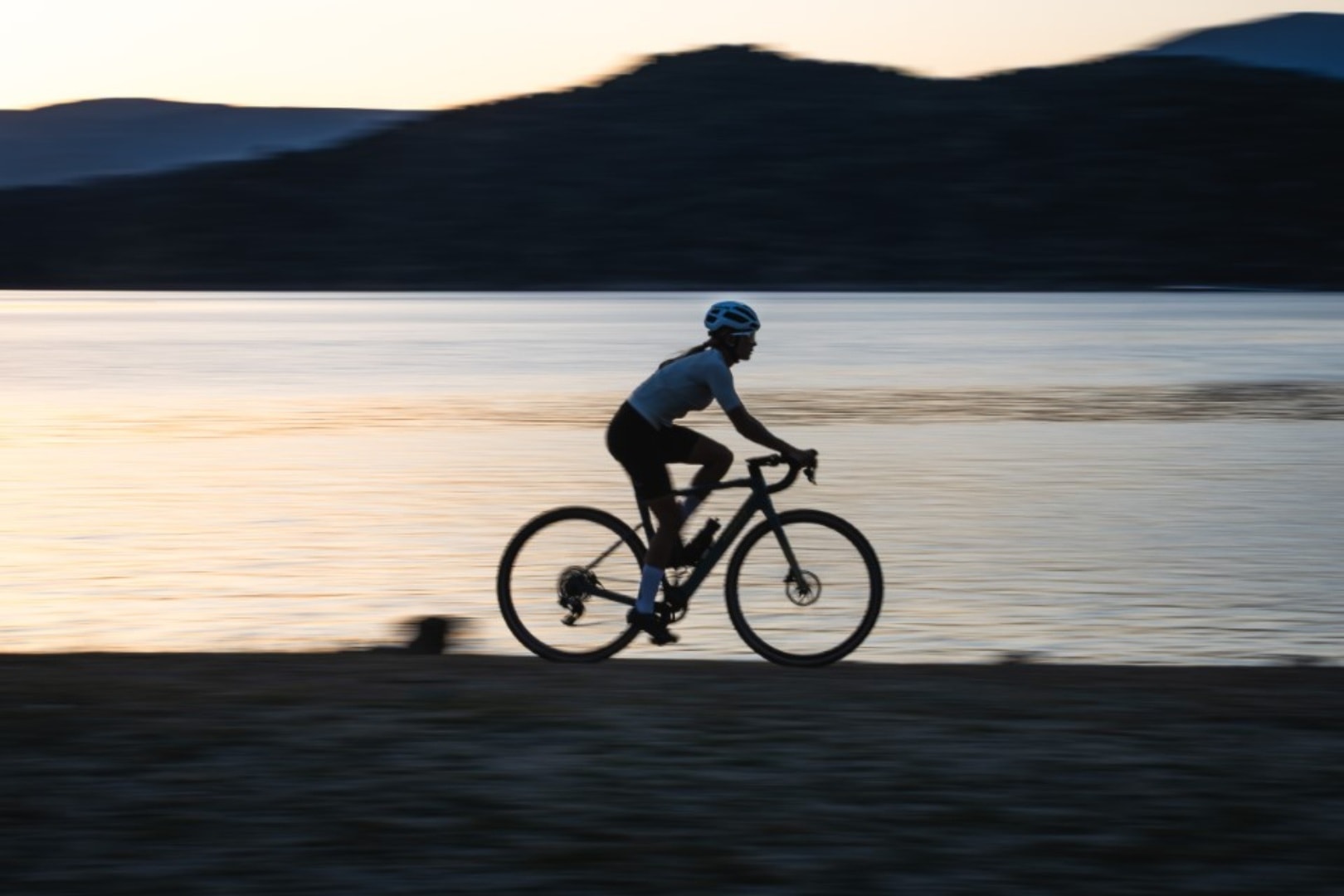 E-bike dostał cyfrowy dopalacz. Aktualizacja sprawia, że silnik jedzie mocniej niż fabryka przewidziała