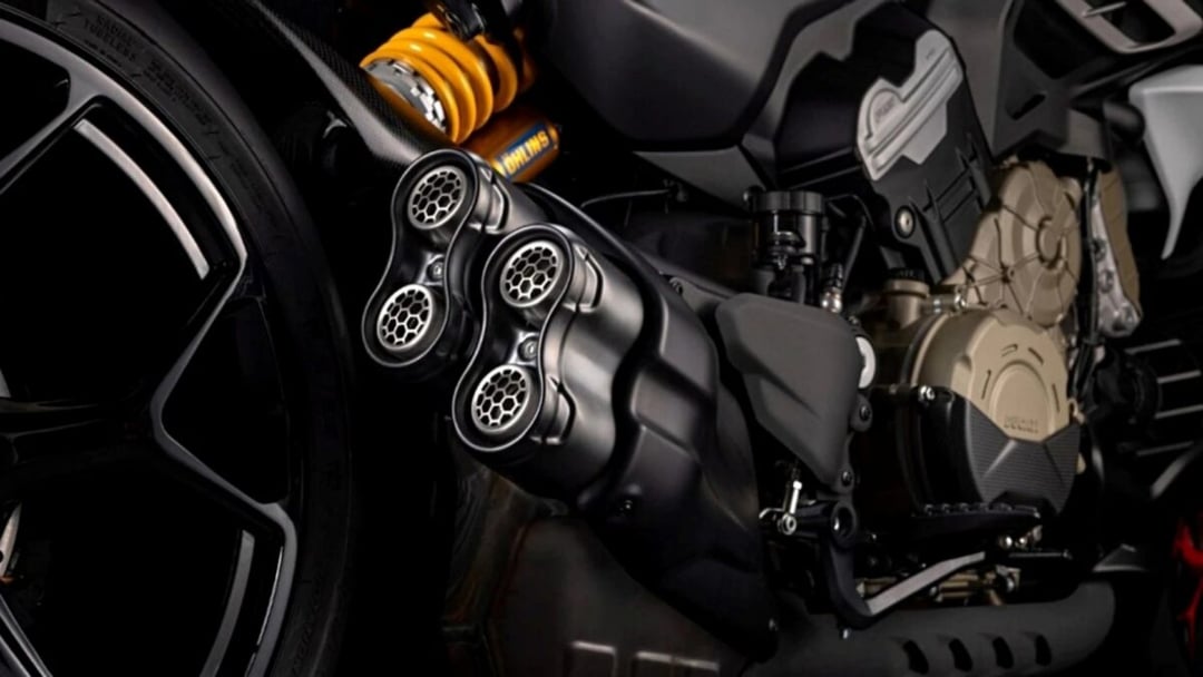 Rakieta na dwóch kołach. Ducati połączyło luksus z mocą, doprawiając całość unikalnością