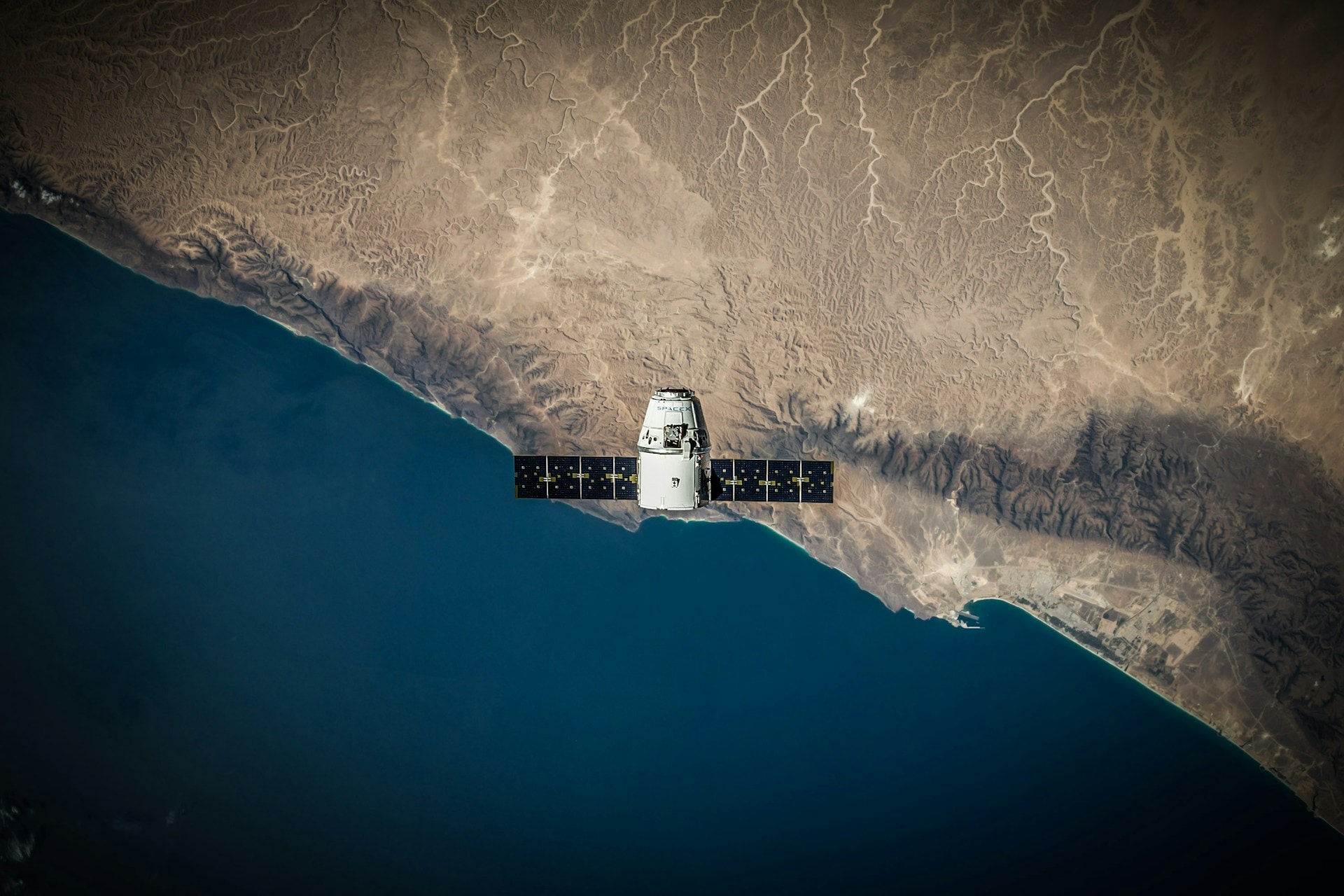 Satelita SpaceX – zdjęcie poglądowe /Fot. Unsplash