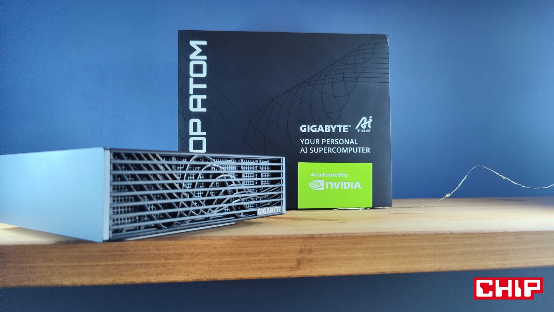 Miniaturowy superkomputer od NVIDII dojrzewa i podbija świat. Co zmieniło się w DGX Spark?