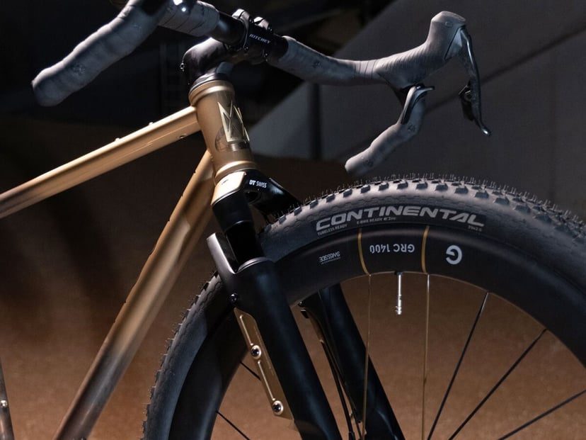 Zrobili z gravela bestię do rowerowych wypraw. Sekret tkwi w DT Swiss F132