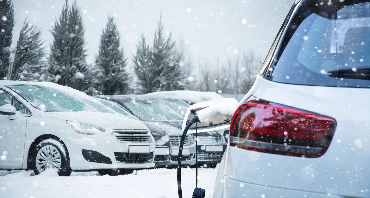 Elektryki kontra mrozy. Ile naprawdę tracą zasięgu przy -10°C?