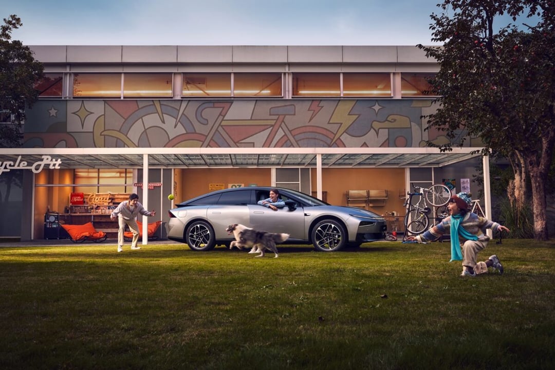 XPENG P7+ wjeżdża do Europy. Najmocniejszy argument nie jest tam, gdzie go szukasz