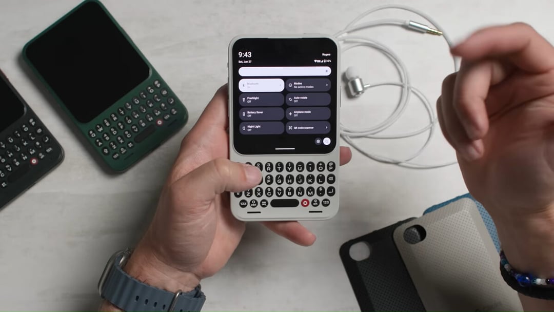 Nie ma AI, ale za to jest QWERTY. Clicks Communicator coraz bliżej