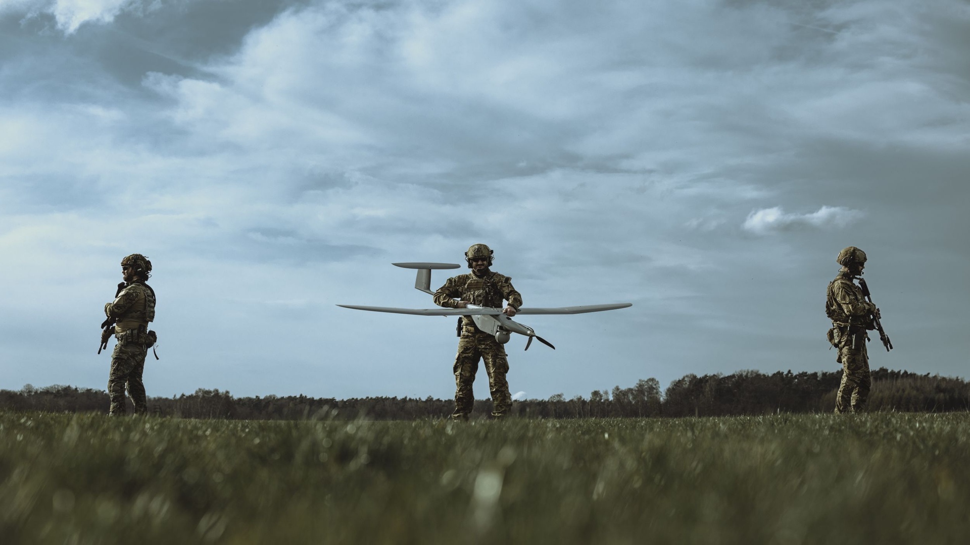 Polska wyciąga asa z rękawa. Potężny dron Gladius 2 zaciera granicę z pociskiem manewrującym
