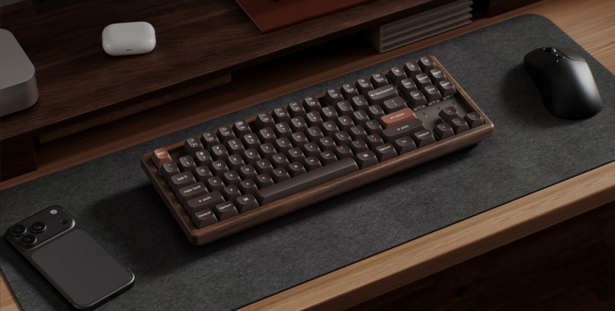 Keychron ukazał stylową klawiaturę gamingową z drewna. Dorzuca do niej moje ulubione switche